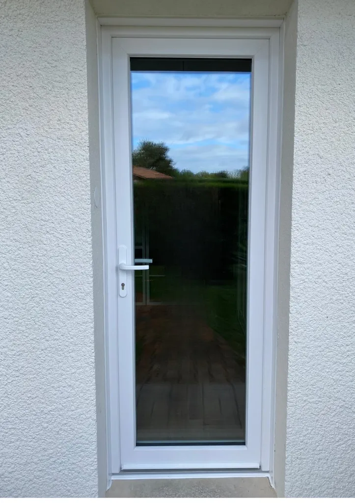 Porte d'entrée PVC sur mesure à Martignas sur Jalle