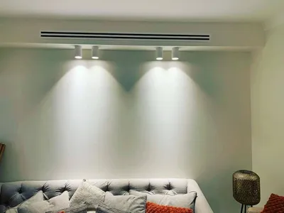 Livraison et installation de climatisation gainables Daikin et grilles à fentes à Cannes