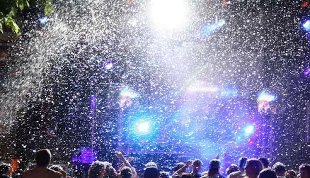 Prestataire SFX et effets spéciaux scénique pour vos événements en région PACA