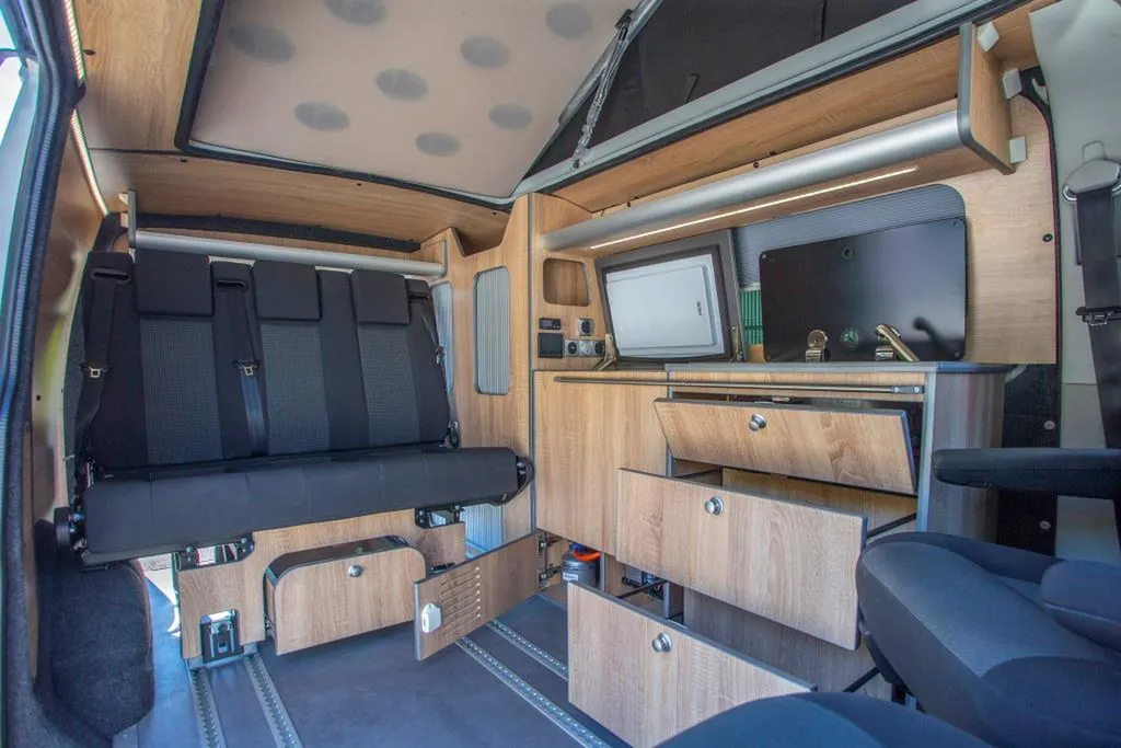 Aménagement intérieur d'un Van VW T6 Court à Annecy