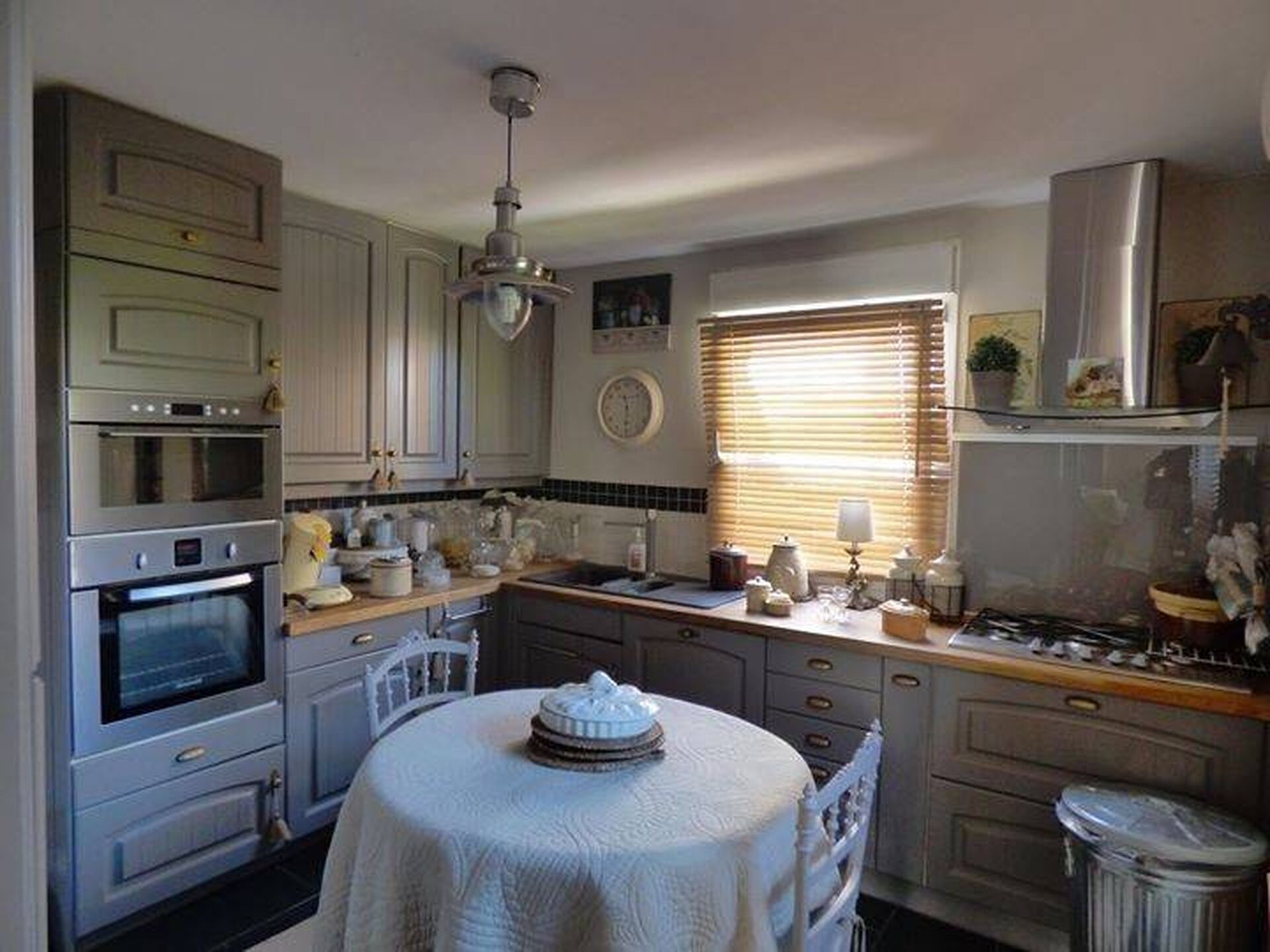 A vendre maison de ville avec jardinet dans le Calvados 14