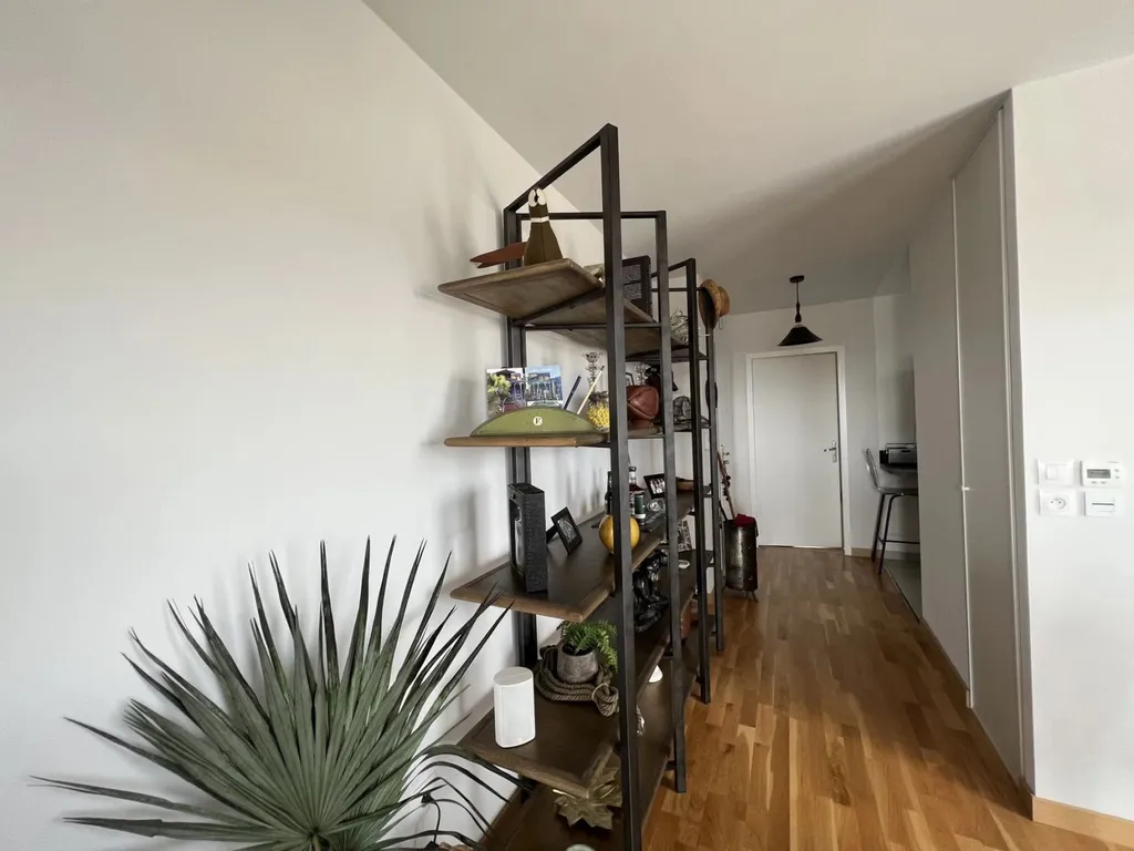 Appartement à vendre lumineux avec parquet