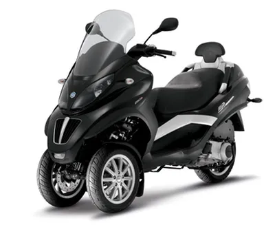 scooter piaggio  MP3 400 LT sans permis moto