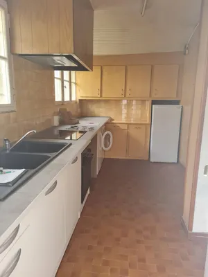 A vendre maison avec travaux proche TRAM et Bordeaux