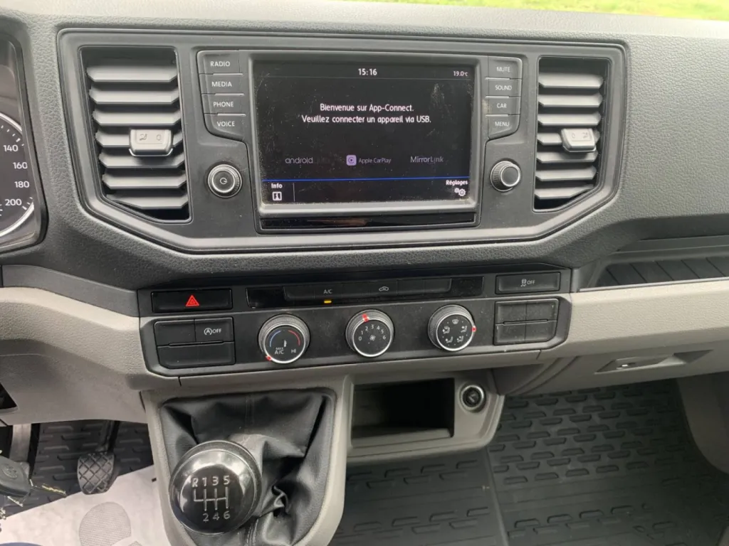 Volkswagen Crafter benne d'occasion boite manulle proche de Rouen