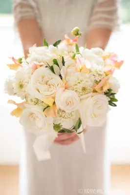 Bouquet de mariée blanc