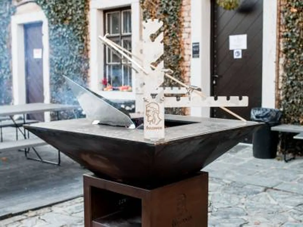 Tournebroche pour brasero Vulcanus