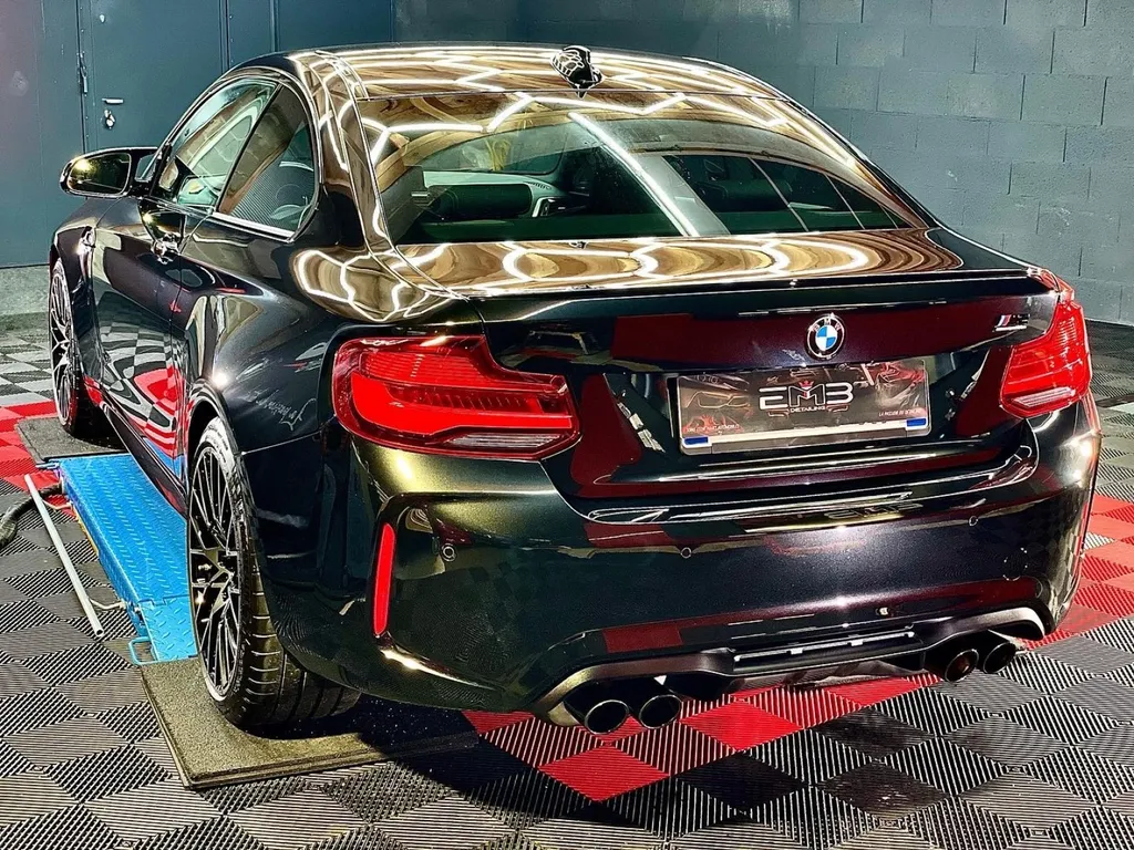 Detailing Lyon traitement céramique BMW M2