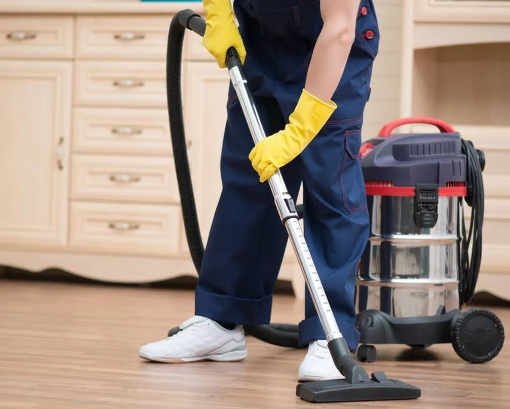 ENTREPRISE DE NETTOYAGE D'APPARTEMENTS POUR UN DEMENAGEMENT A PARIS 75012 ET SES ALENTOURS