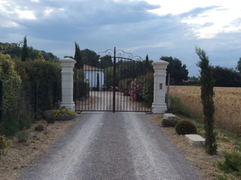 PORTAIL EN FER FORGE AIX EN PROVENCE