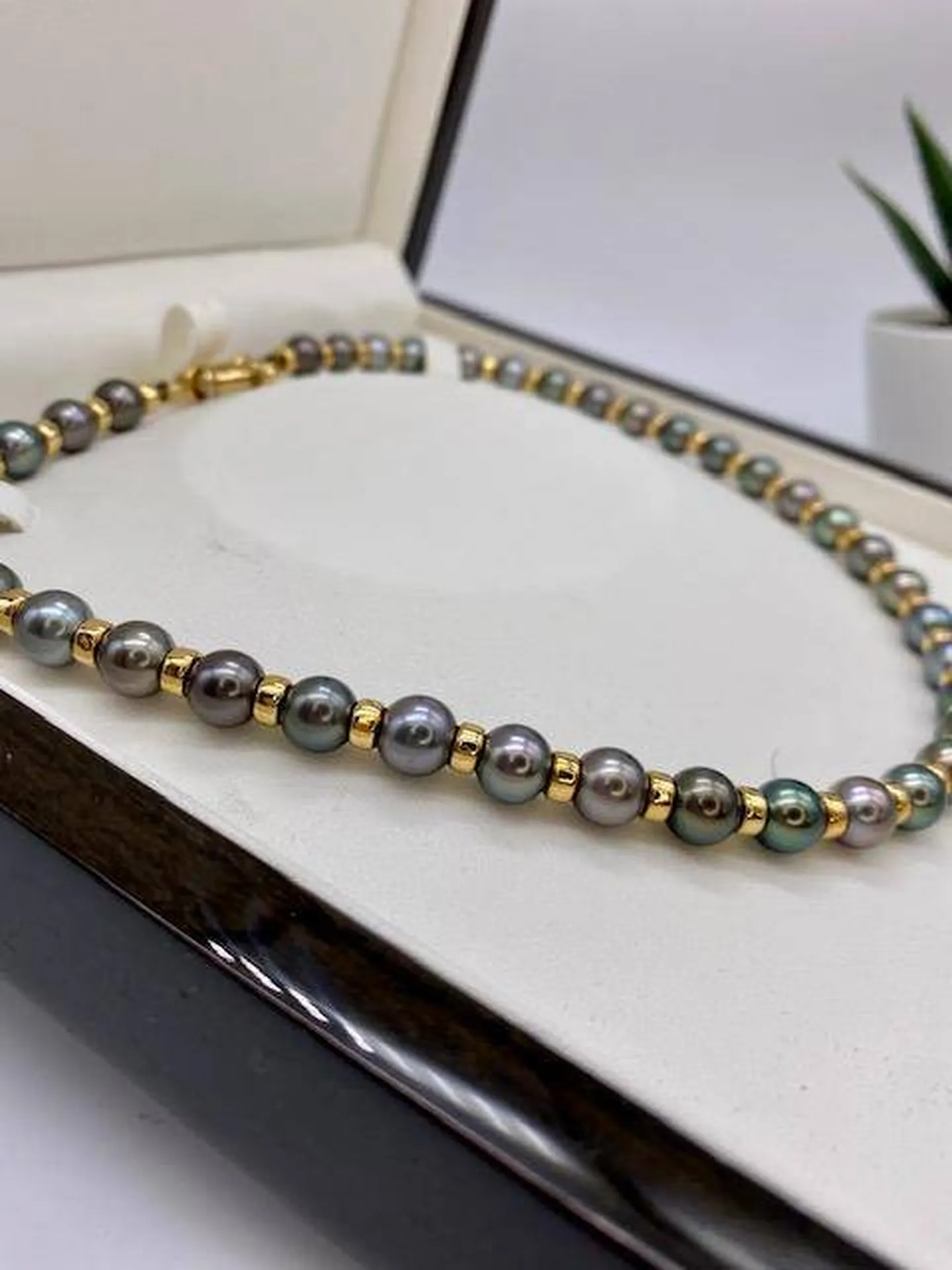 Collier de perles de Tahiti qualité AAA et or 750/1000ème occasion Or Ligne La Teste Bassin d'Arcachon