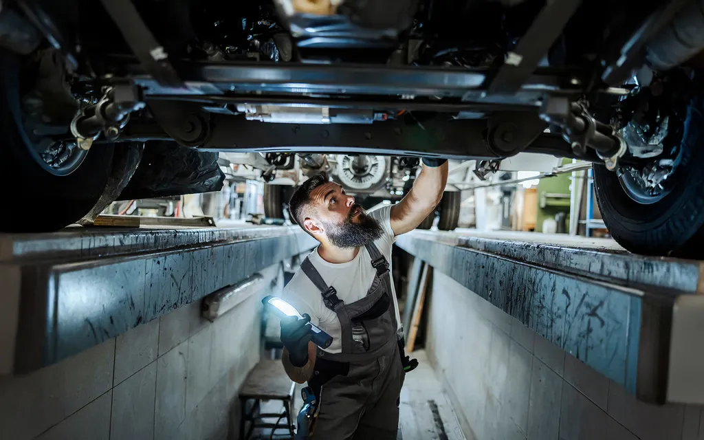 Garage automobile multi-marques à Sanguinet : entretien, réparation et diagnostic pour tous types de véhicules dans les Landes