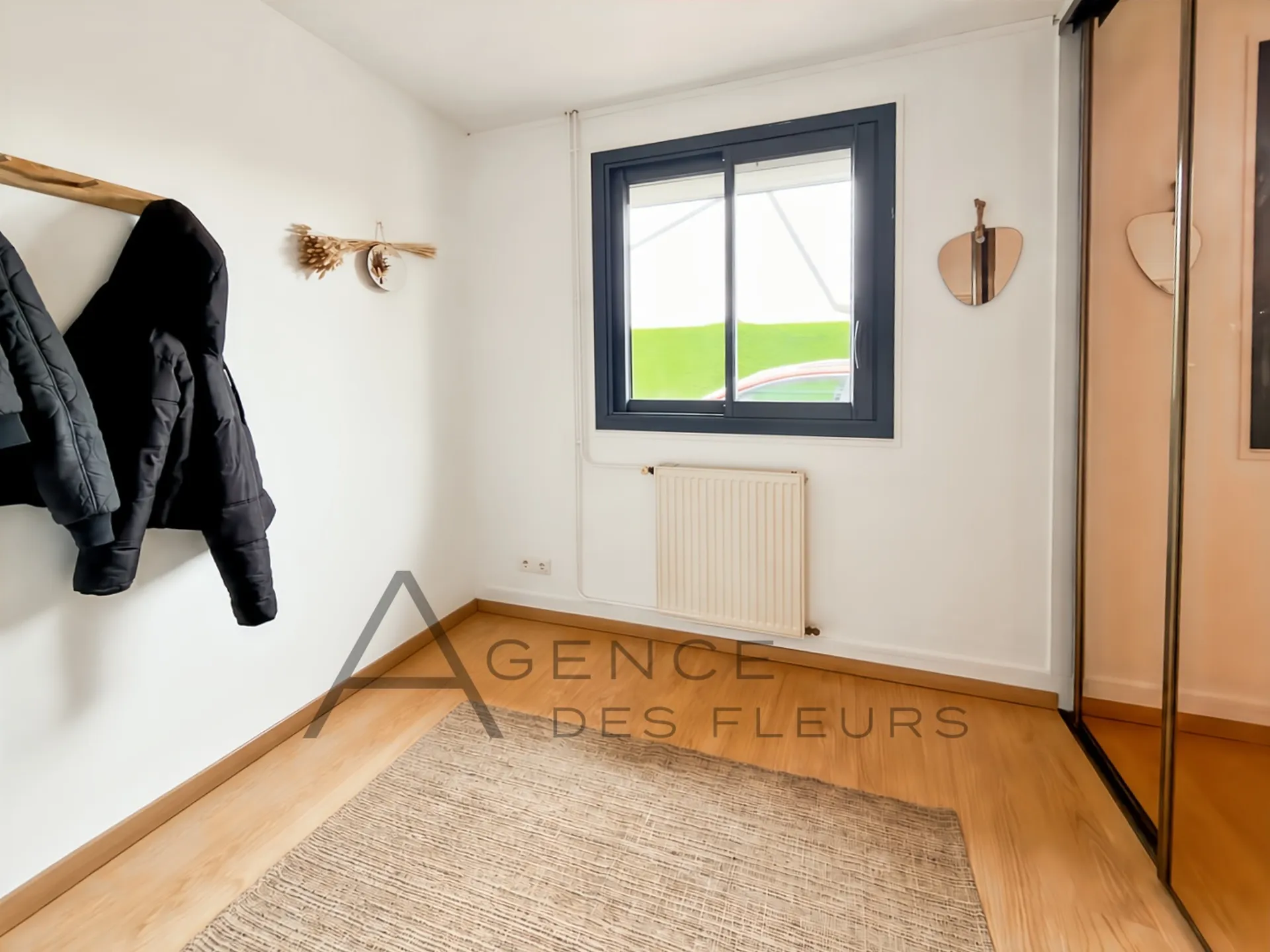 Maison familiale de 223 m² édifiée sur 649 m² de terrain sur la commune de ELBEUF 76500