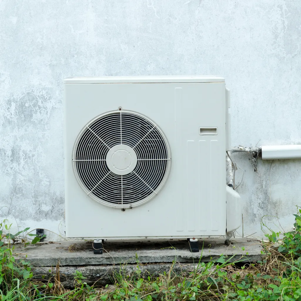 Pompe à chaleur air eau installée dans une maison