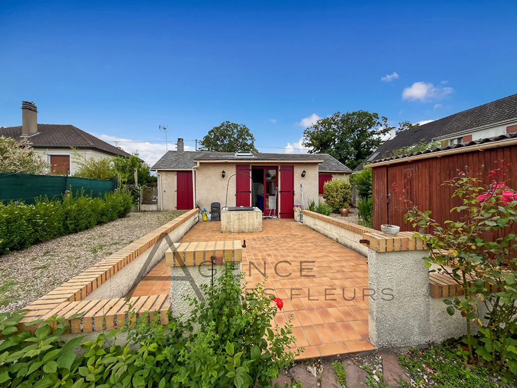 A vendre maison de 70 m² édifiée sur 780 m² de terrain sur la commune de SAINT AUBIN LES ELBEUF 76410