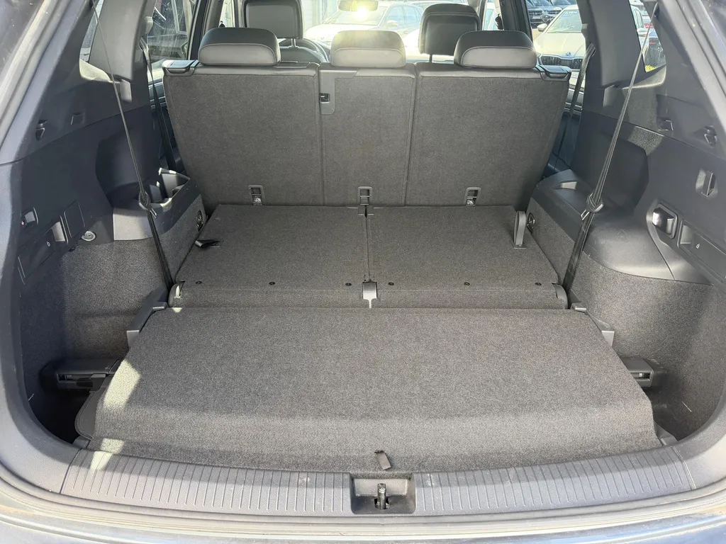 Volkswagen Tiguan Allspace d'occasion près du Havre : SUV 7 places R-Line TDI 150ch chez Caudebec Automobiles