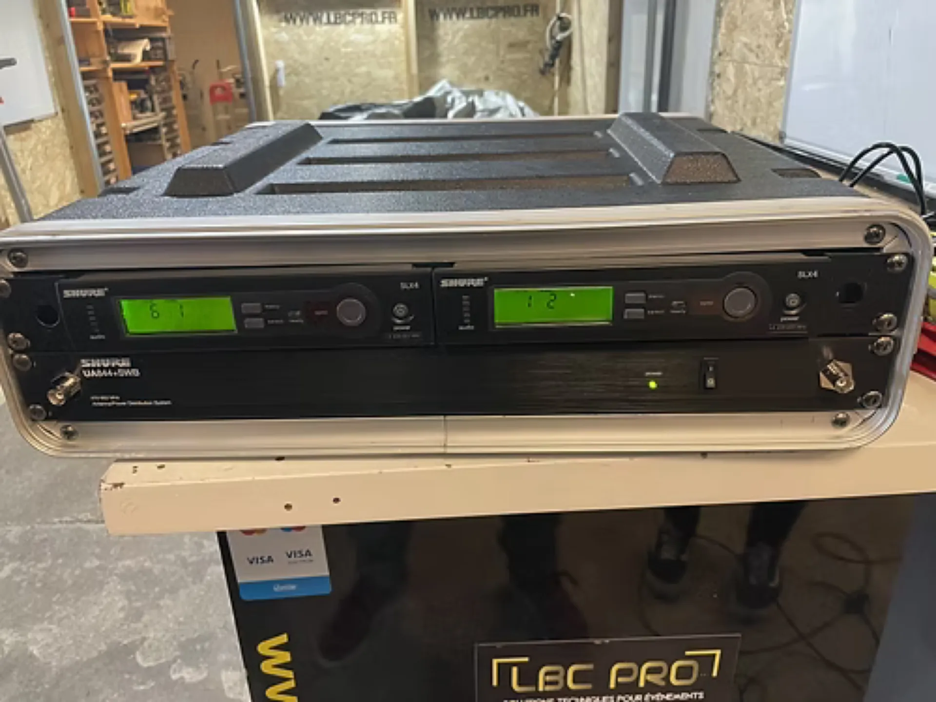 DOUBLE RECEPTEUR MICROS SHURE + 2 MICROS BETA58 + DISTRI