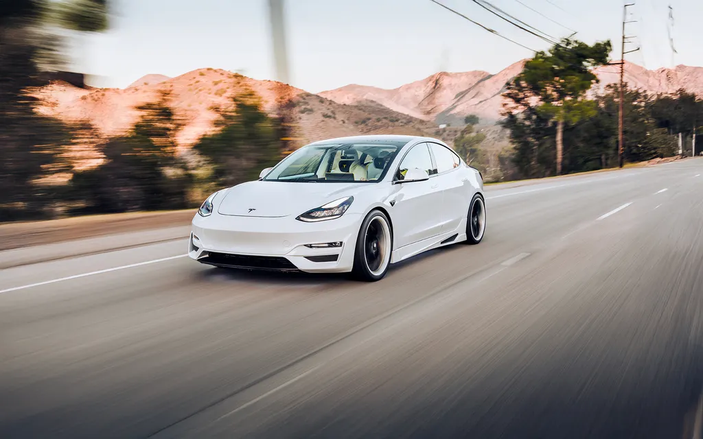 Garage réparation Tesla à Sanguinet