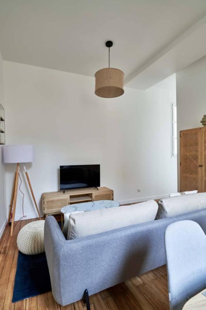 Appartement T3 renové dans le Quartier Saint Paul Bordeaux  