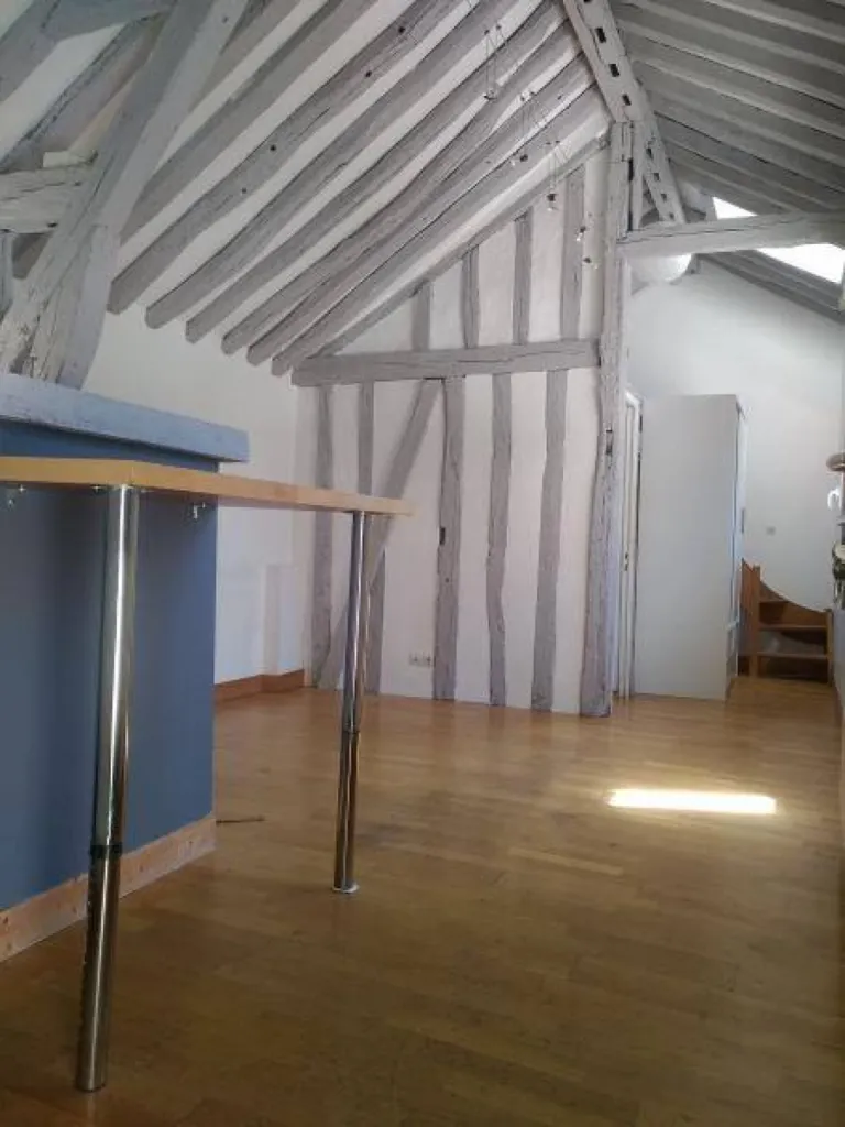 Situé au 14 rue Ganterie à Rouen