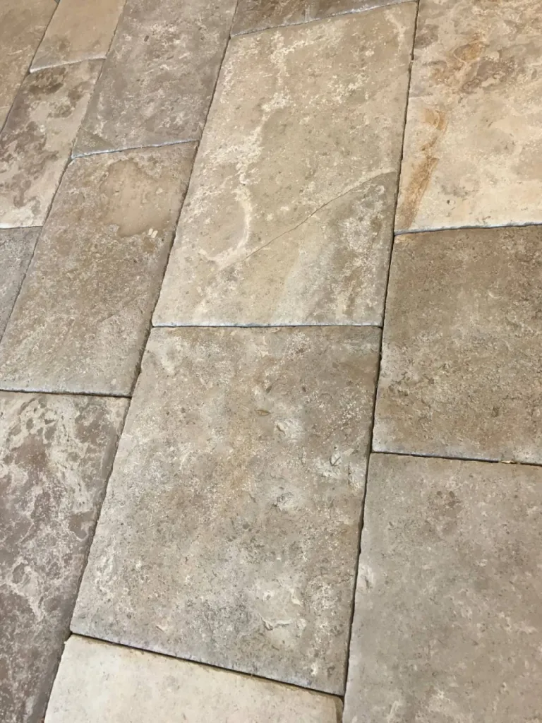 Vieille dalle en pierre naturelle du Périgord, Vaison-la-Romaine