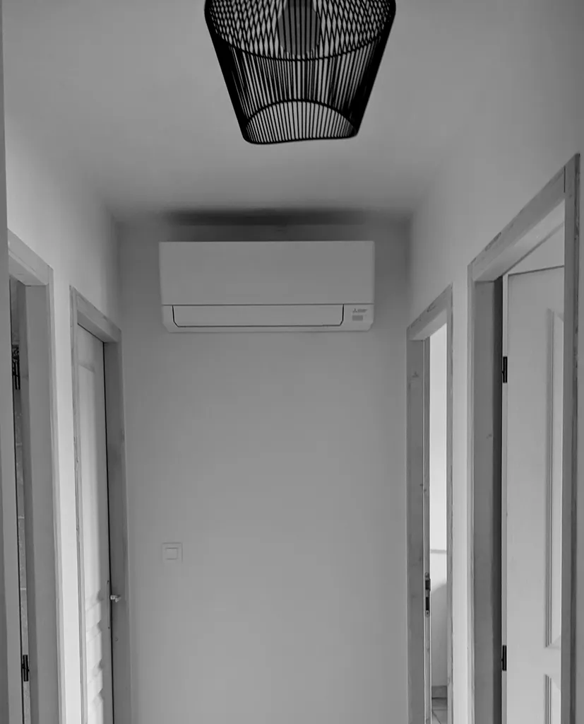 Installation de climatisation réversible multisplit à Rabastens dans le Tarn pour remplacer des radiateurs électriques par une entreprise RGE