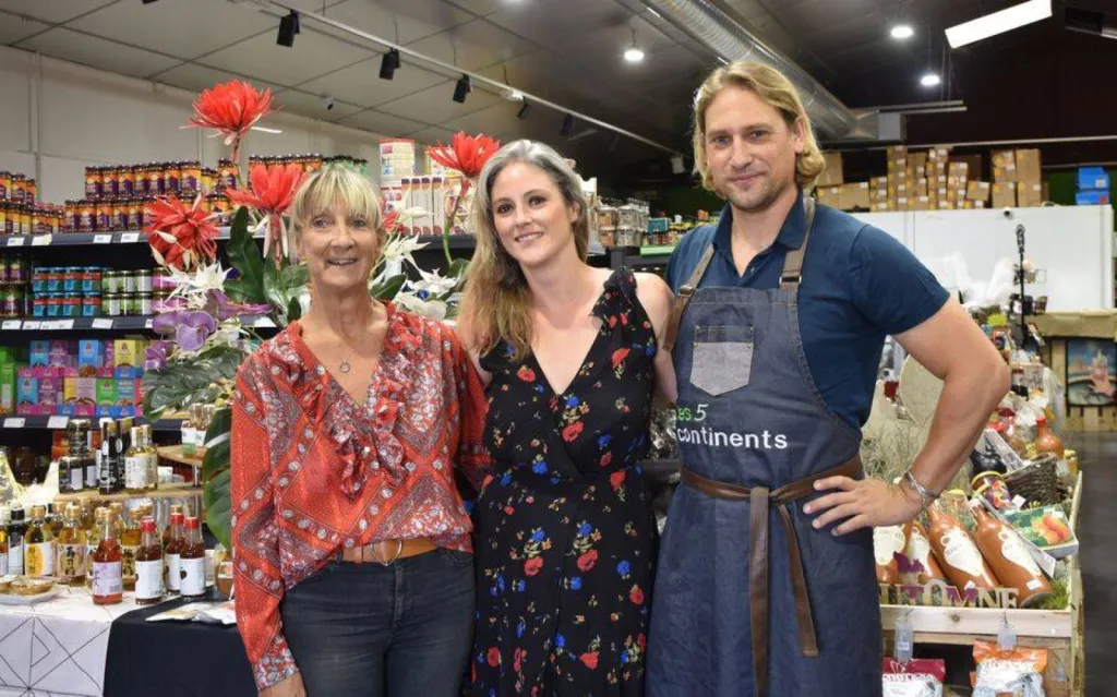 Les 5 Continents au Crès consacrée “Meilleure Épicerie de France” par Le Parisien - Sept 2022