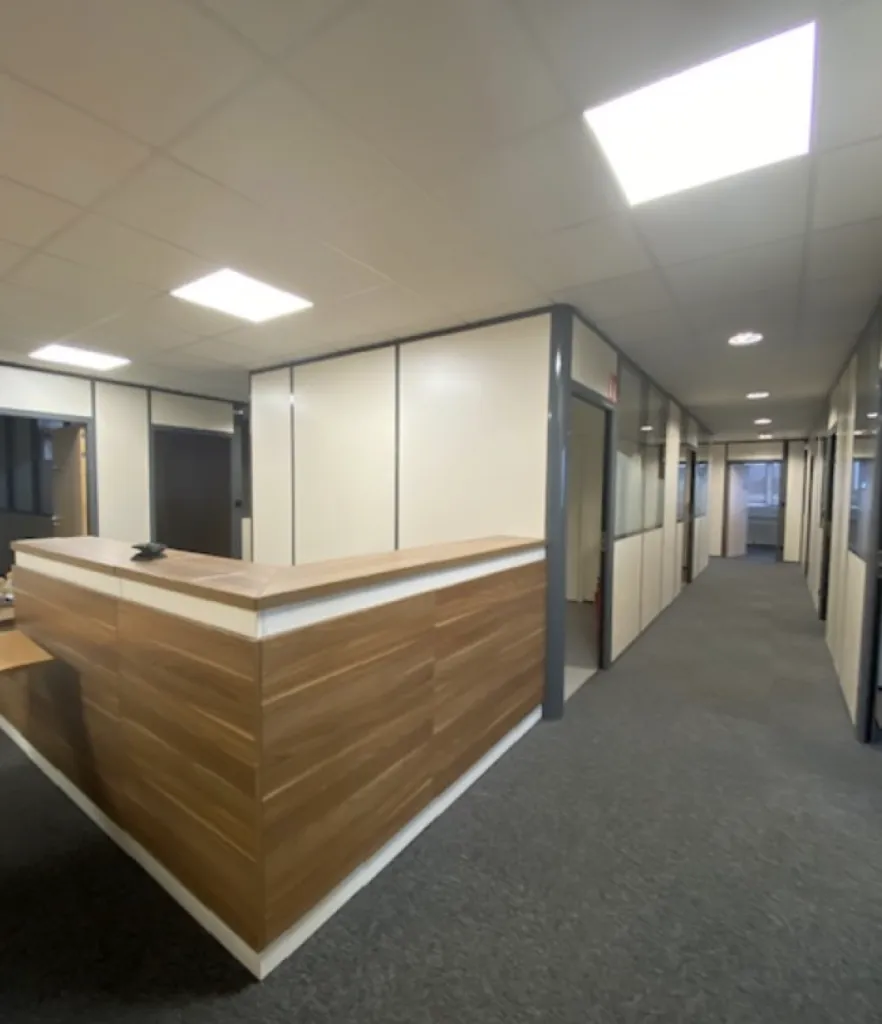 LE HAVRE - A LOUER Bureaux de 267 m2 au 4ème étage de l'immeuble Le Franklin Building