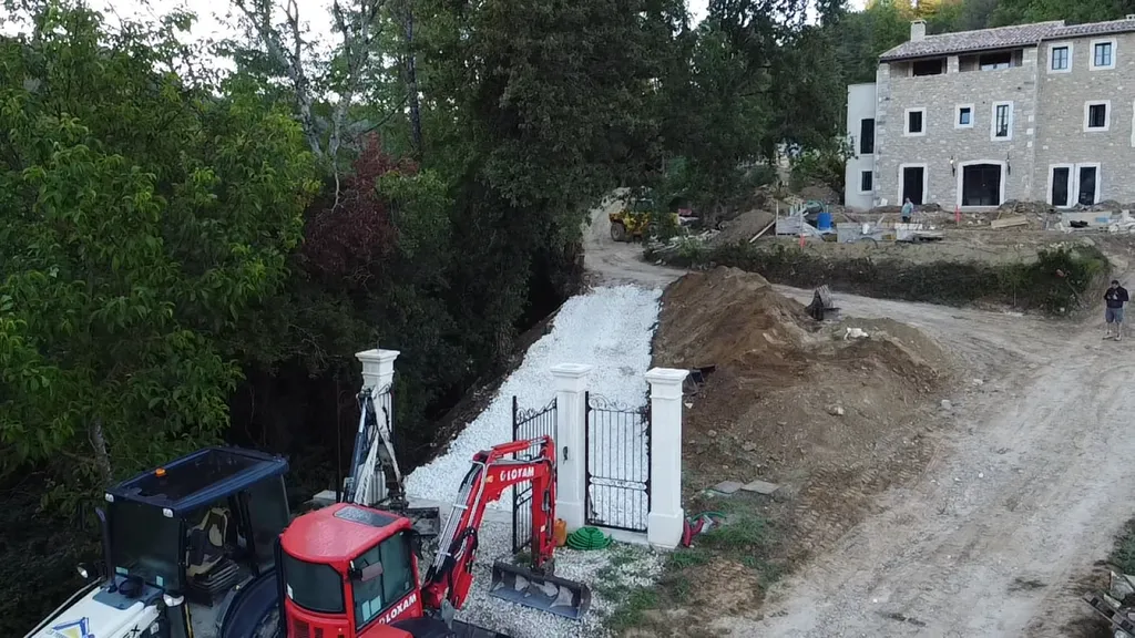 Notre zone d'activité pour ce serviceDemande de devis au meilleur prix pour raccordement au tout à l'égout à proximité d'Apt et Saint Saturnin les Apt : connexion conforme au réseau collectif à tarif maîtrisé