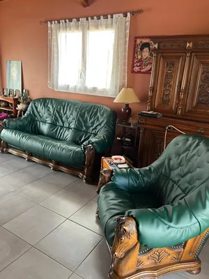 Quel budget pour Retapisser un canapé à Bordeaux ?