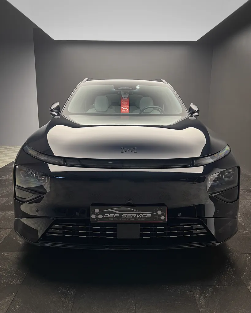 XPENG G9 : protégez votre carrosserie avec la pose de traitement céramique chez DSP Service au Mans
