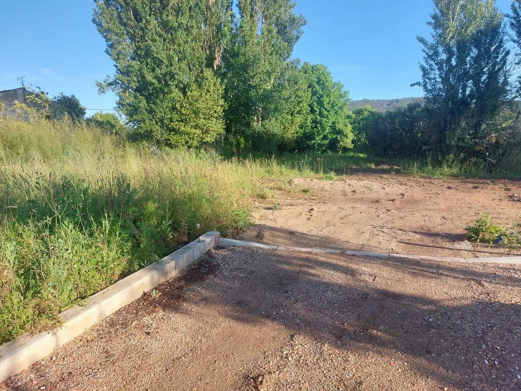 Terrain à bâtir dans le Var