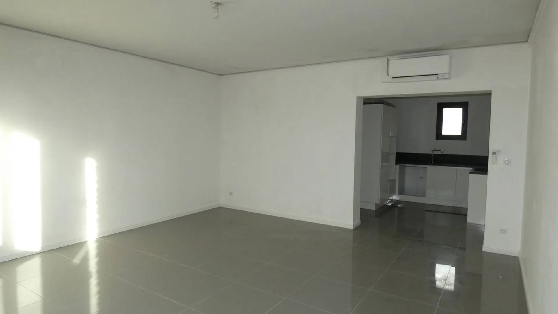 VENDU Proche de la plage, en Normandie (76), appartement de 77 m² et 2 chambres entièrement rénové entre Criel sur Mer et Le Tréport