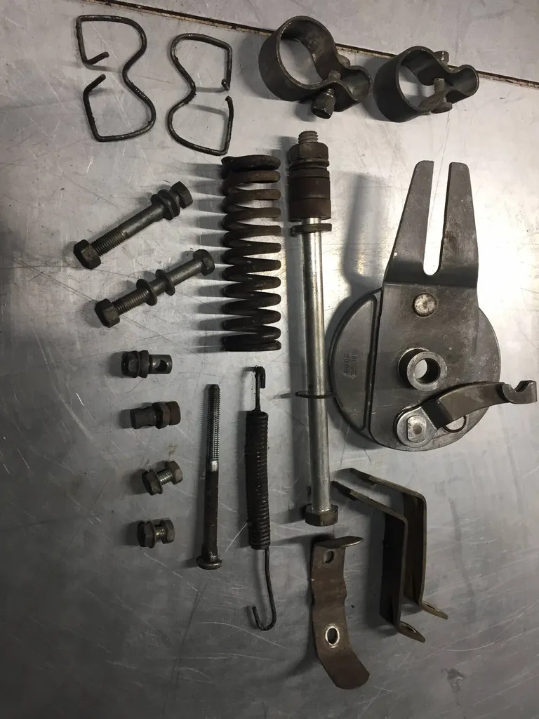 RESTAURATION PEUGEOT 103 MVL