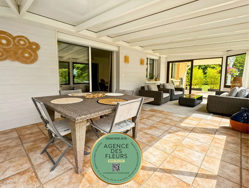 A vendre maison rénovée de 141 m² habitables sur un terrain de 970 m² sur la commune de TOURVILLE LA RIVIERE 76410