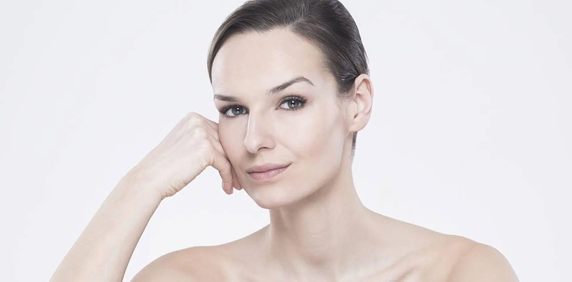 relever sourcils Aix-en-Provence