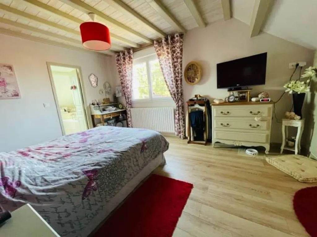 maison avec 5 chambres