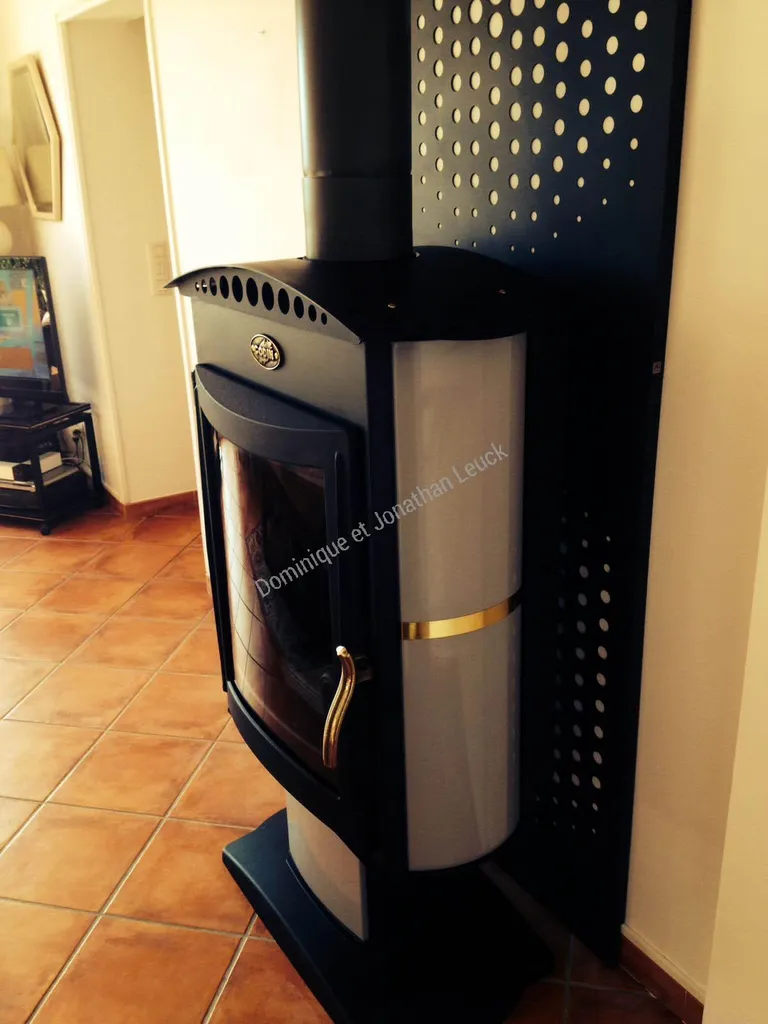Fourniture et pose d'un poêle à bois Godin