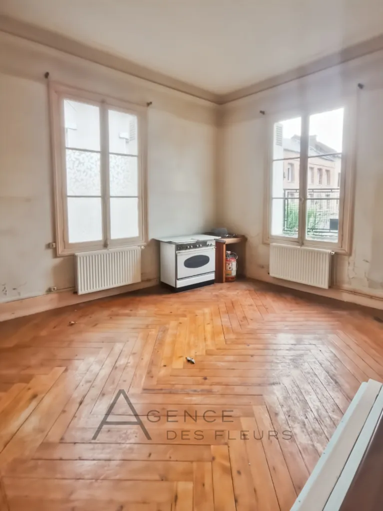 A vendre maison de 160 m² à rénovée sur la commune de ST PIERRE LES ELBEUF 76320