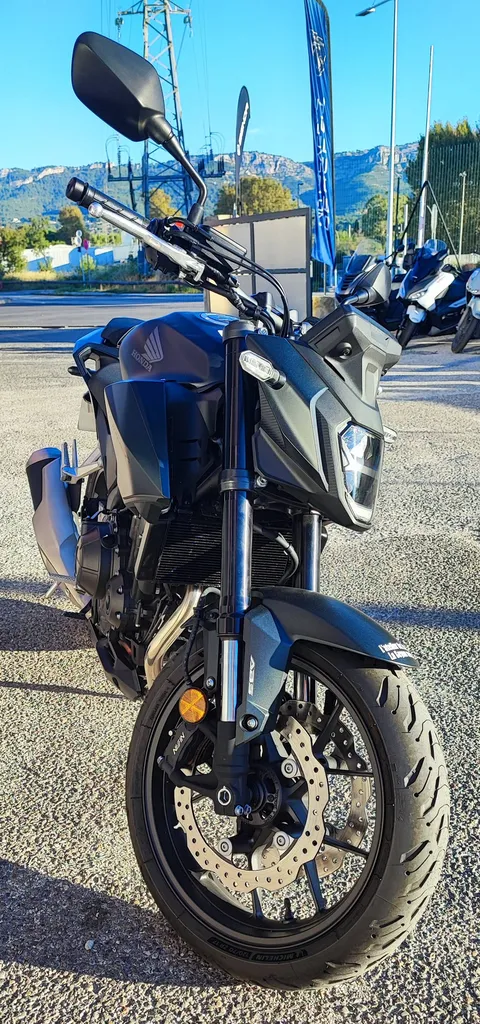 HONDA CB 500 HORNET du 03/2024 avec 360 KM