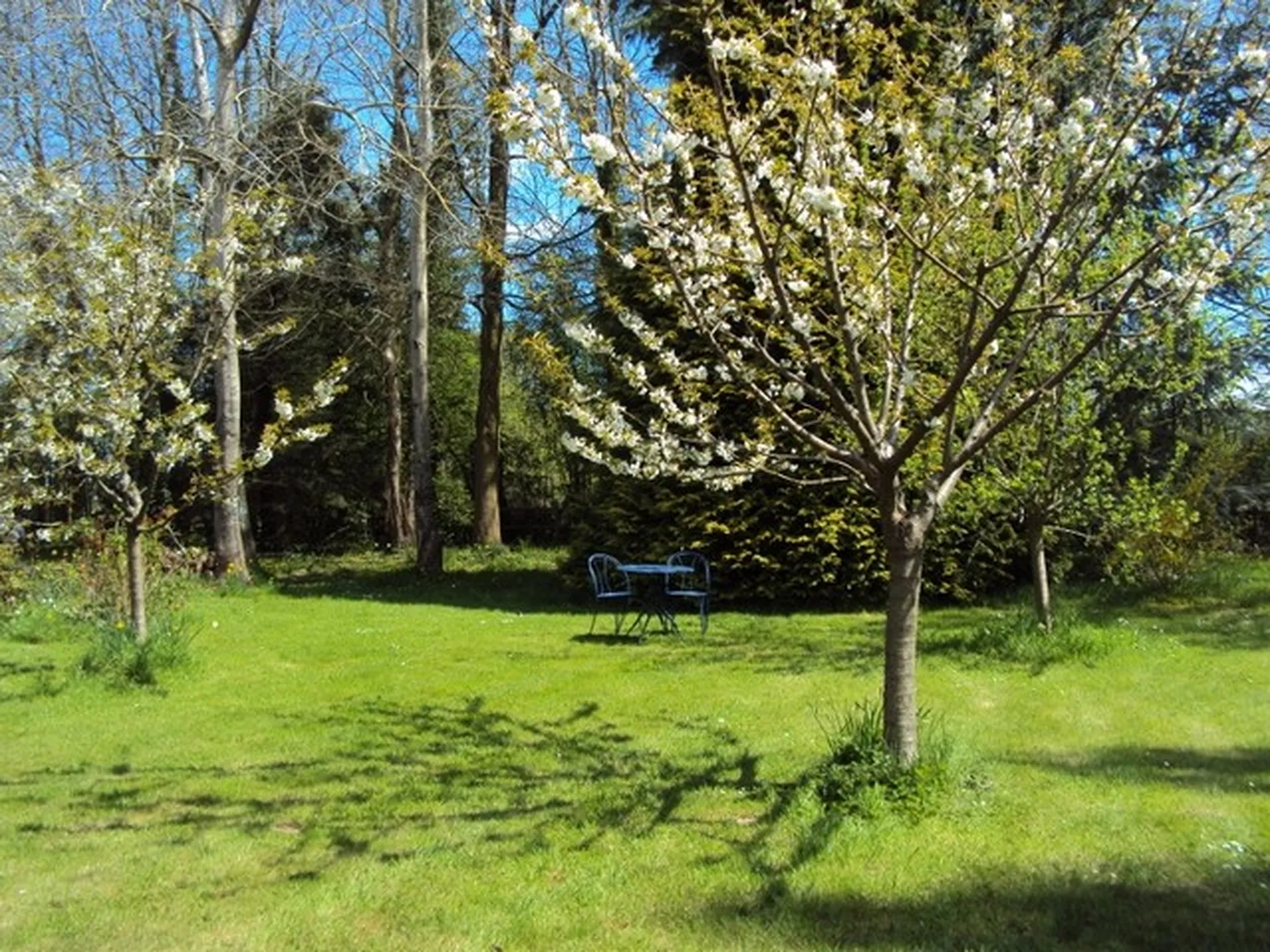 MAISON NORMANDE Entre CORMEILLES et PONT -AUDEMER