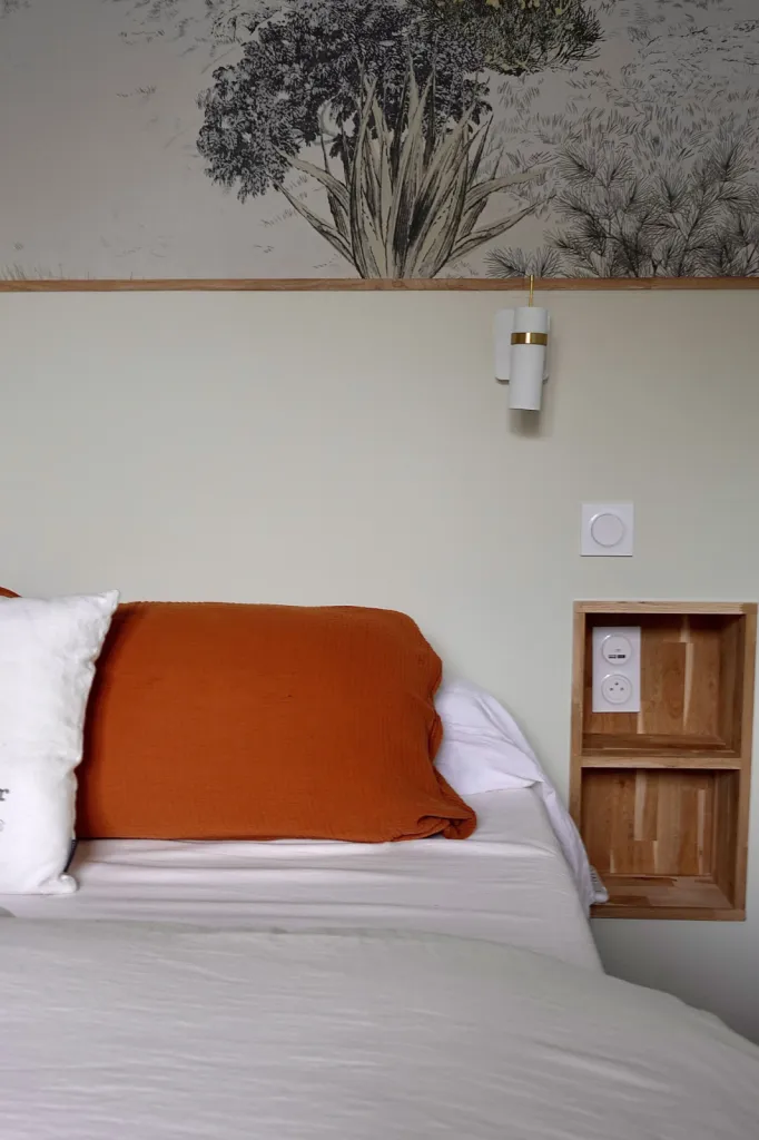 Décoration intérieure nordique avec agencement fonctionnel et chaleureux, par l'Atelier D, architecte d'intérieur à Bordeaux