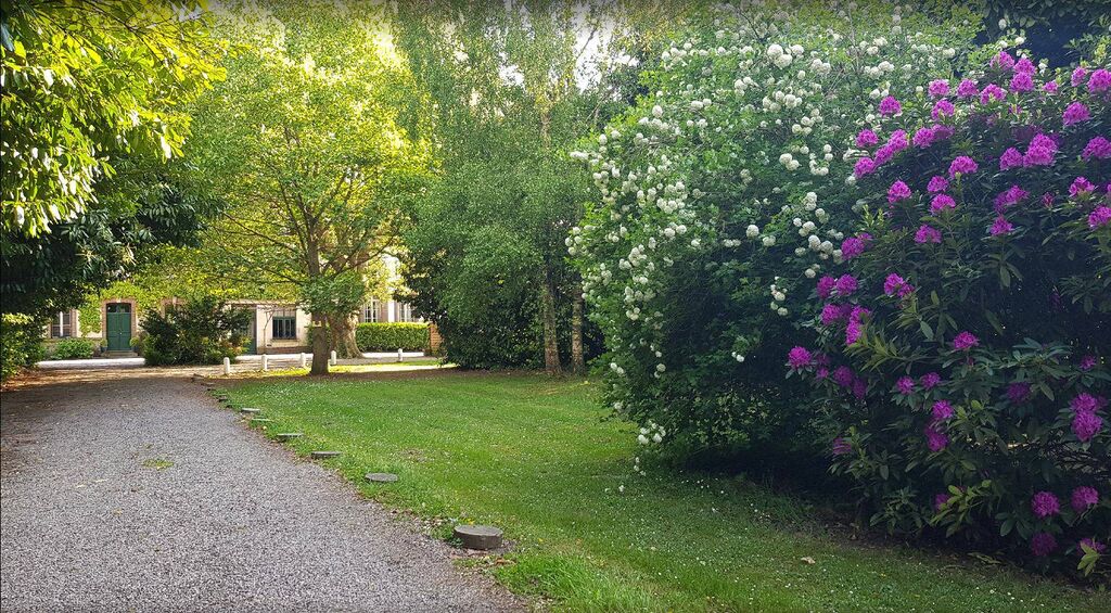 MAISON DE MAITRE Région CORMEILLES, Eure 27