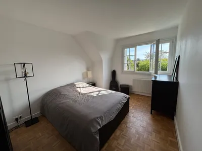 Une charmante maison à louer meublée dans un secteur paisible de Chatou disponible dès le mois de septembre 2026