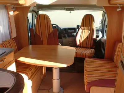 BURSTNER PRIVILEGE T 710