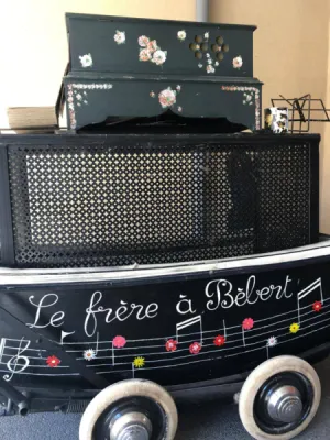 animation musicales organisée par la résidence pour senior à Marseillargues proche d'Arles