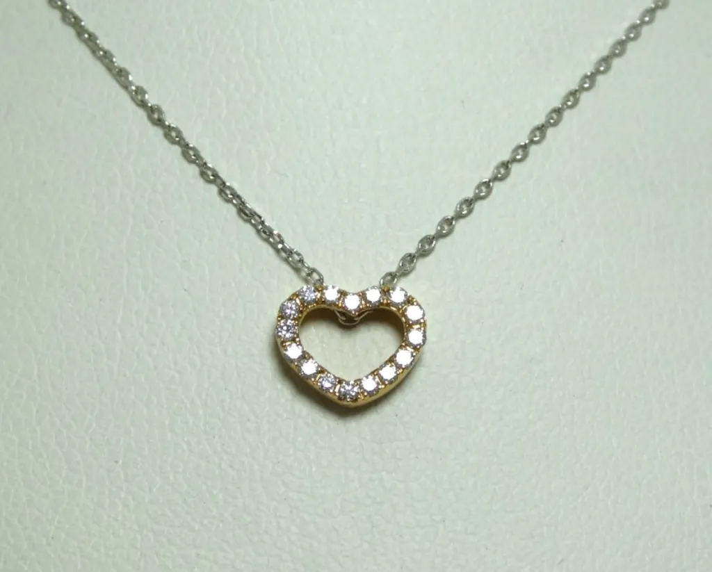 Collier or rose et diamants