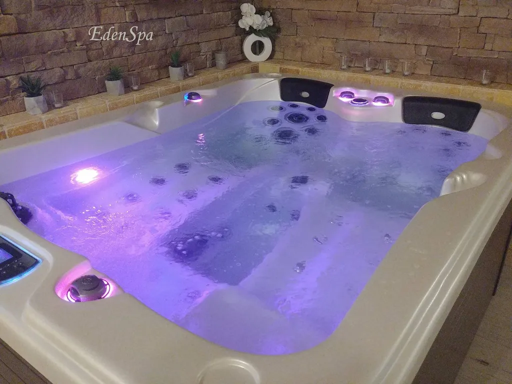 spa 3 places haut de gamme oraison