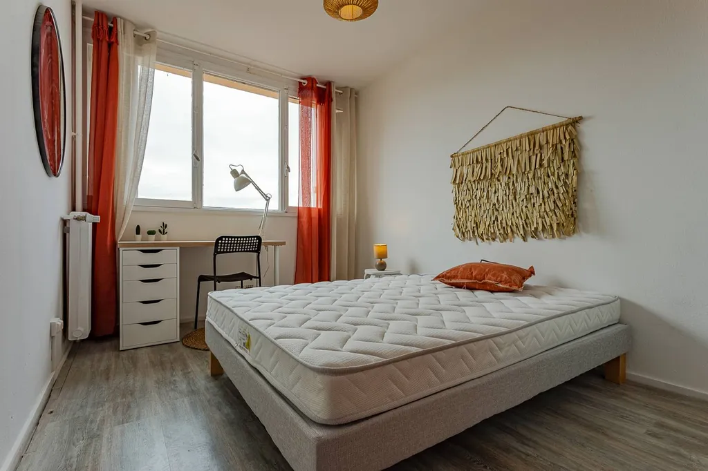 Chambres en Colocation dans T4 meublé avec balcon et parking à Toulouse  