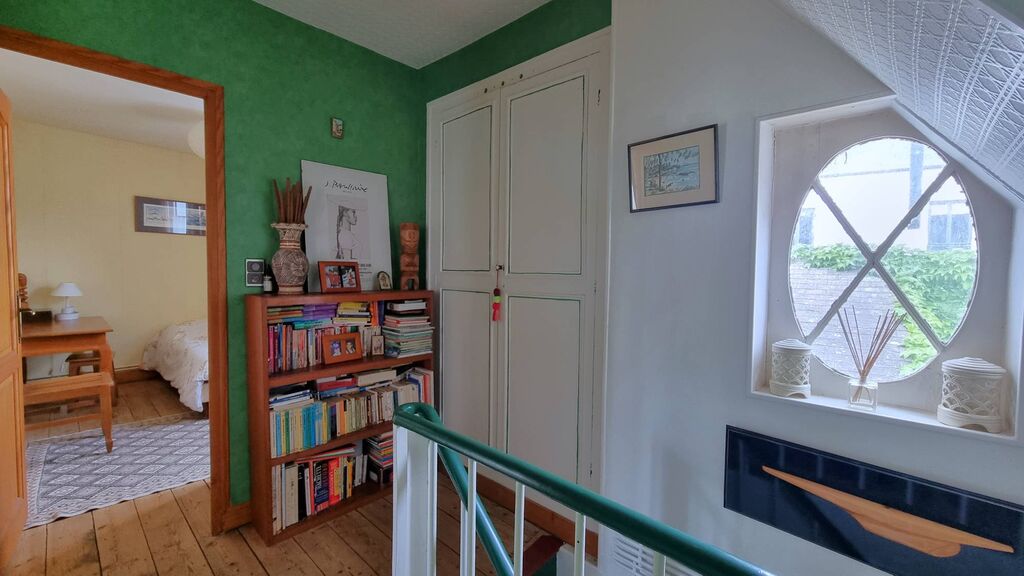 A vendre belle maison de ville et de caractère, 4 chambres, située au coeur de la cité médiévale de Saint-Valéry-sur Somme 80230